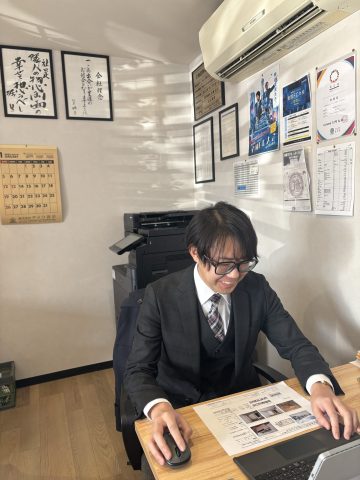 エージェント　笠水上　廉